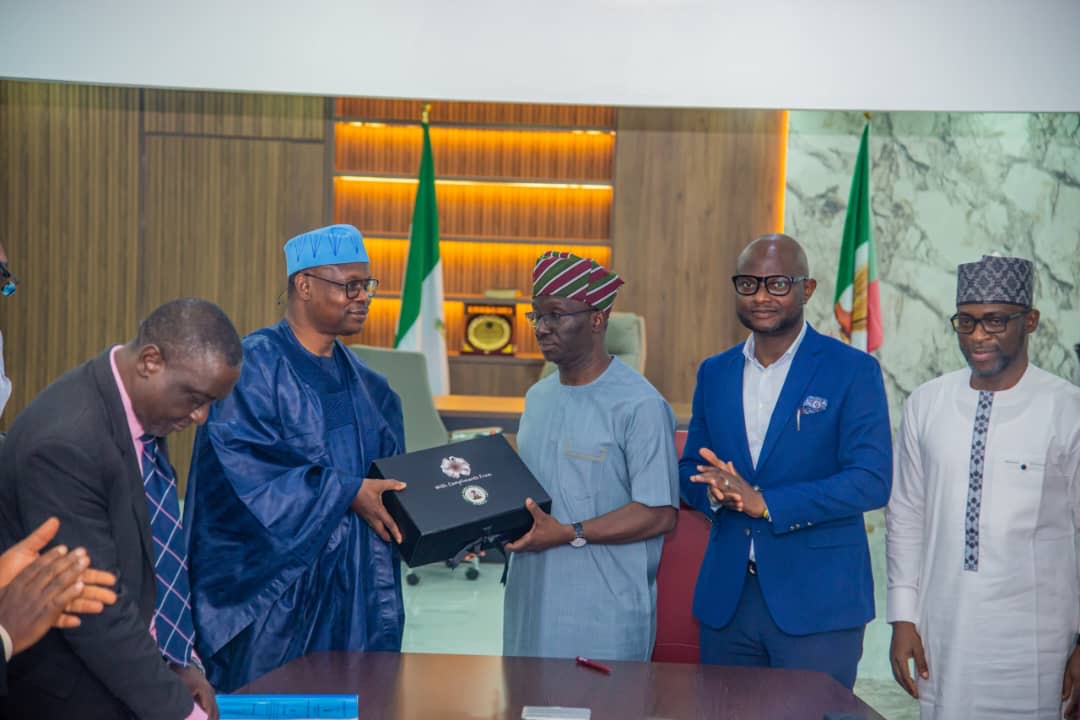 PRESIDENT TINUBU HAILS GOV OKPEBHOLO FOR REVIVING, PROMOTING HEALTHCARE IN EDO STATE