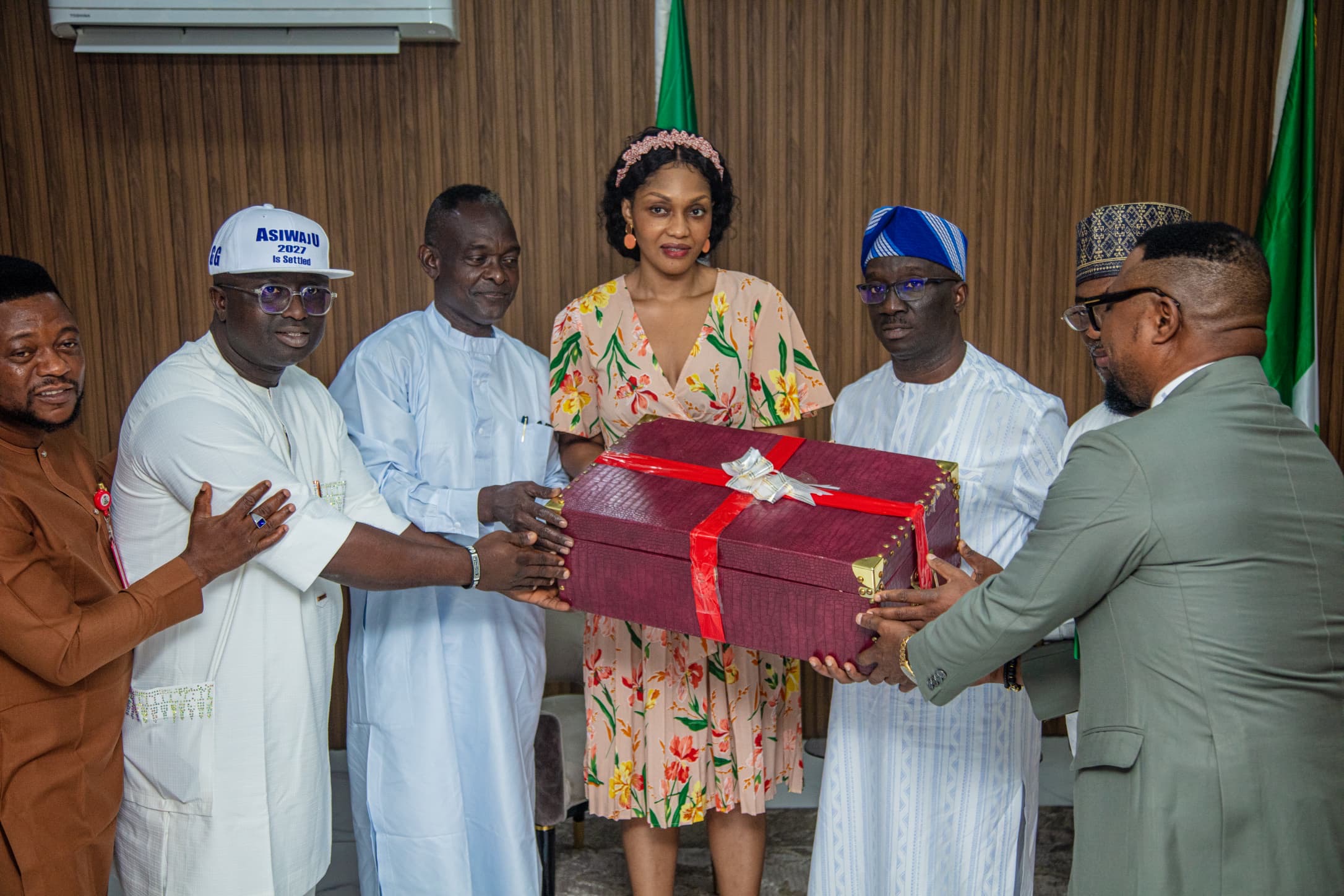Oba of Benin Honours Governor Okpebholo with Royal Birthday Gift