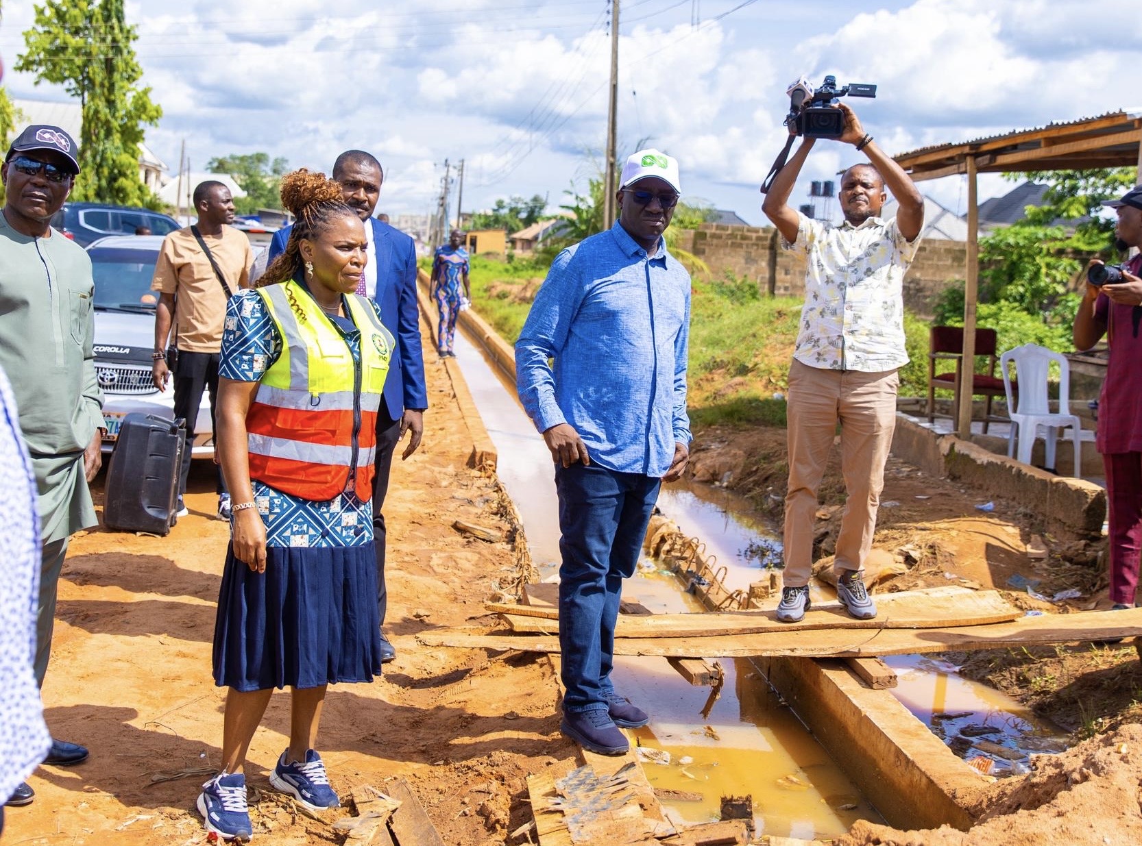 Ogheghe Community Residents Hail Okpebholo Over Ongoing Road Project