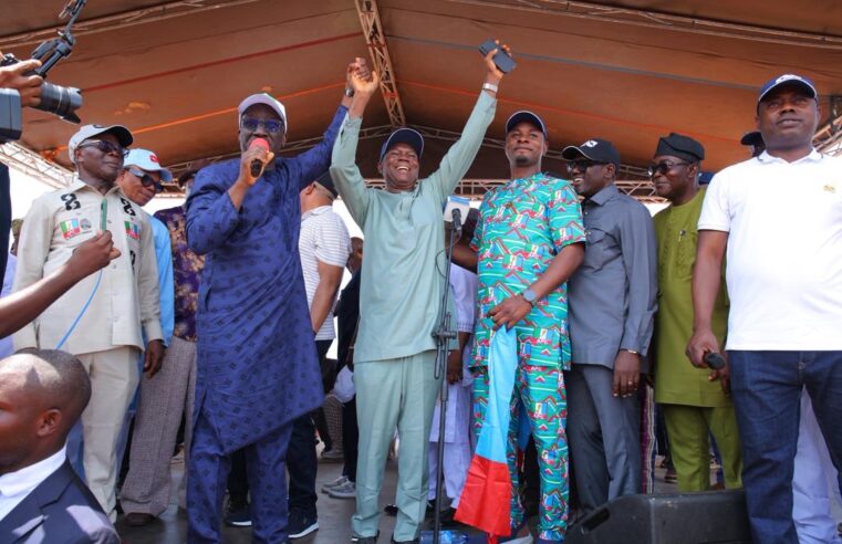 Oshiomhole Backs Death Penalty for Kidnappers, Bandits as APC Flags Off Edo North LG Campaign