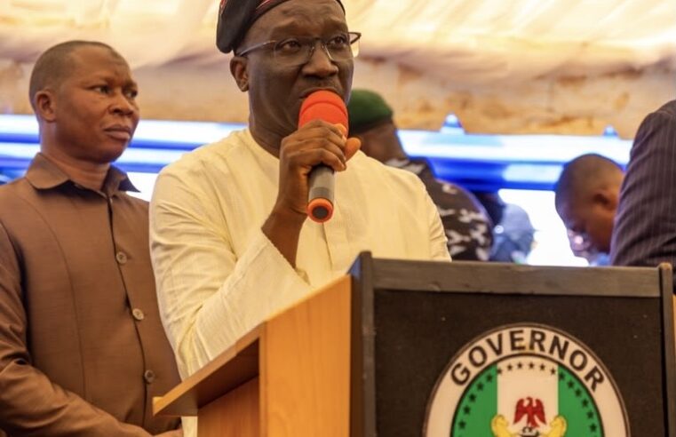 Governor Okpebholo Congratulates Alimikhena, Urges Unity in Uwanno Kingdom