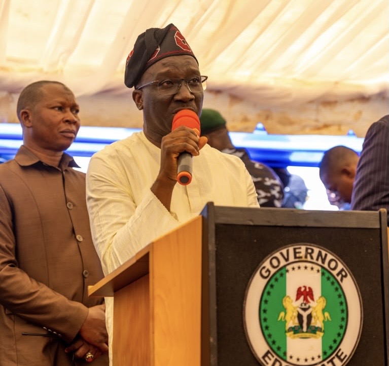 Governor Okpebholo Congratulates Alimikhena, Urges Unity in Uwanno Kingdom